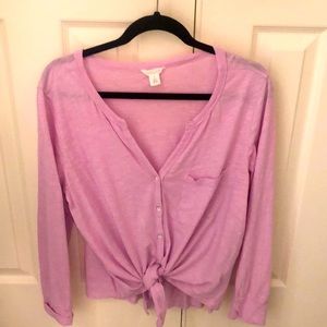 Long sleeved knotted top